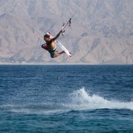 kitesurfing_jump
